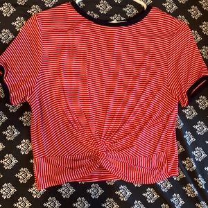 Gaze Crop Top